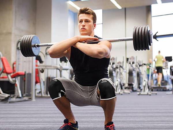 Các bài tập chân trong bóng đá giúp cầu thủ cải thiện thể lực